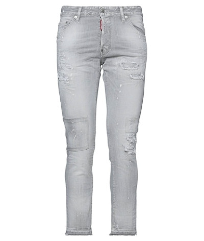 S74LB0988 852
  Dsquared
  Gris
  Jean
  Tissu principal: 98% Coton, 2% Elastanne
. Coupe : Cool Guy Cropped Jeans .. Coupe :