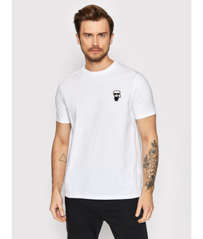 755027 532221 10
  Karl Lagerfeld
  Blanc
  T-Shirts
  Tissu principal: 95% coton, 5% Elastanne
. Coupe : Regular .. Coupe :