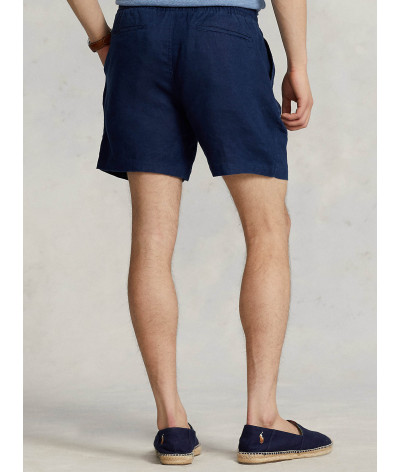 710901802001
  Ralph Lauren
  Marine
  Short
  Tissu principal: 100% Lin
. Coupe : Regular .. Coupe :