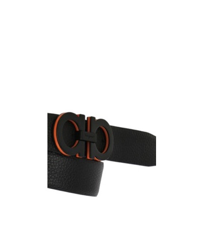 BLT 758634
  Salvatorre Ferragamo
  Noir/ORANGE
  Ceintures . Composition
. Tissu principal: 100% Cuir
. Coupe : Regular .. Coup