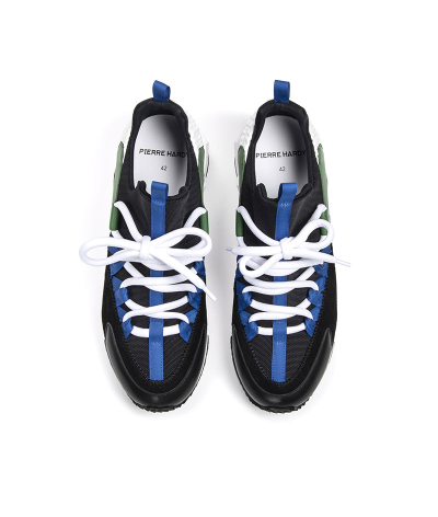 LX01X GREEN
  Pierre Hardy
    Noir
  Sneakers
  Tissu principal: 100% Cuir

. Coupe :