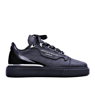 BNJ0120 RAPHAEL MATT BLACK
  Benjamin Berner
  Noir
  Sneakers
  Tissu principal: 100% Cuir
. Coupe : Regular .
<p class="p1" st