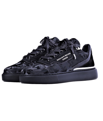 BNJ0120 RAPHAEL CAMOUFLAGE BLACK
  Benjamin Berner
  Noir
  Sneakers
 Tissu principal: 100% Cuir
. Coupe : Regular .. Coupe :