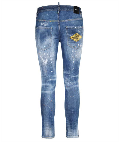 S71LB0952 470
  Dsquared2
  Bleu
  Jeans
 Tissu principal: 97% Cotton 3% Elastanne
. Coupe : CoolGuyJeans .. Coupe :