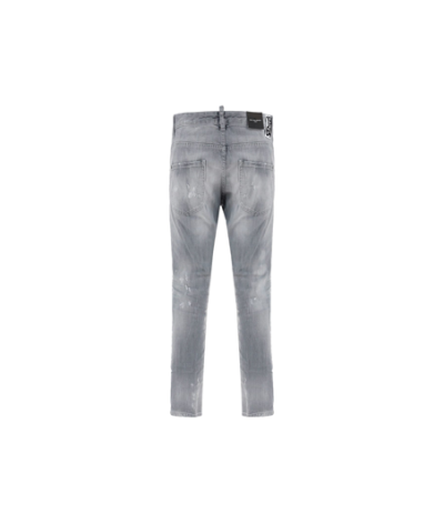 S741LB1053 852
   Dsquared2
  Gris
  Jeans
 Tissu principal: 97% Cotton 3% Elastanne
. Coupe : CoolGuyJeans .. Coupe :