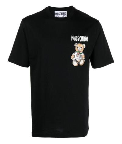 ZZV0716 0241 1555
  Moschino
   Noir
  T-Shirt
 Tissu principal: 100% Cotton
. Coupe : Regular .. Coupe :