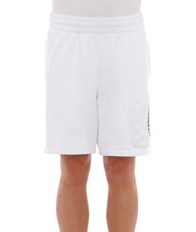 ZZA0326 0229 2001
  Moschino
   Blanc
  Shorts
 Tissu principal: 83% CO, 14%PA , 3%EA
. Coupe : Regular .. Coupe :