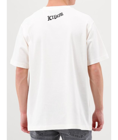 F074 - 6304 - 1102
  Iceberg
  Blanc
  T-Shirts
 Tissu principal: 100% Cotton
. Coupe : Regular .. Coupe :