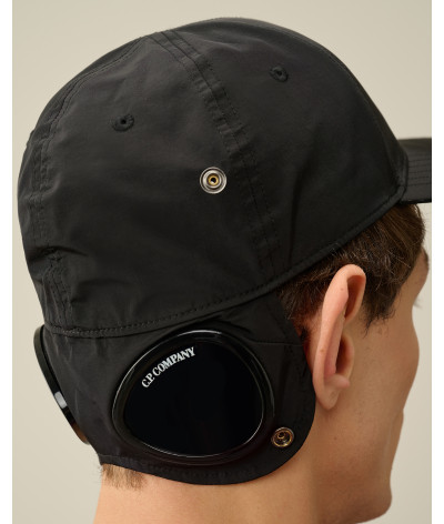 16CMAC146A-005904A 999
  C.P. Company
  Noir
  Casquette
 Tissu principal: 100% Cotton
. Coupe : Regular .                . Coup