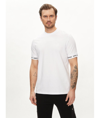 755023-542221-10
  Karl Lagerfeld
  Blanc
  T-Shirts
 Tissu principal: 95% Coton, 5% Elastanne
. Coupe : Regular .              