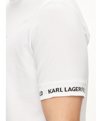 755023-542221-10
  Karl Lagerfeld
  Blanc
  T-Shirts
 Tissu principal: 95% Coton, 5% Elastanne
. Coupe : Regular .              