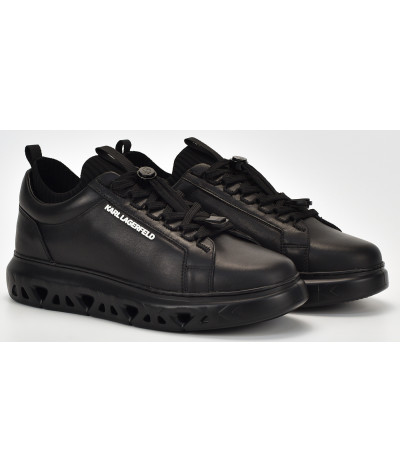 855012-541470-990
  Karl Lagerfeld
  Noir
  Sneakers
  Tissu principal: 100% Cuir
. Coupe : Regular .                . Coupe :