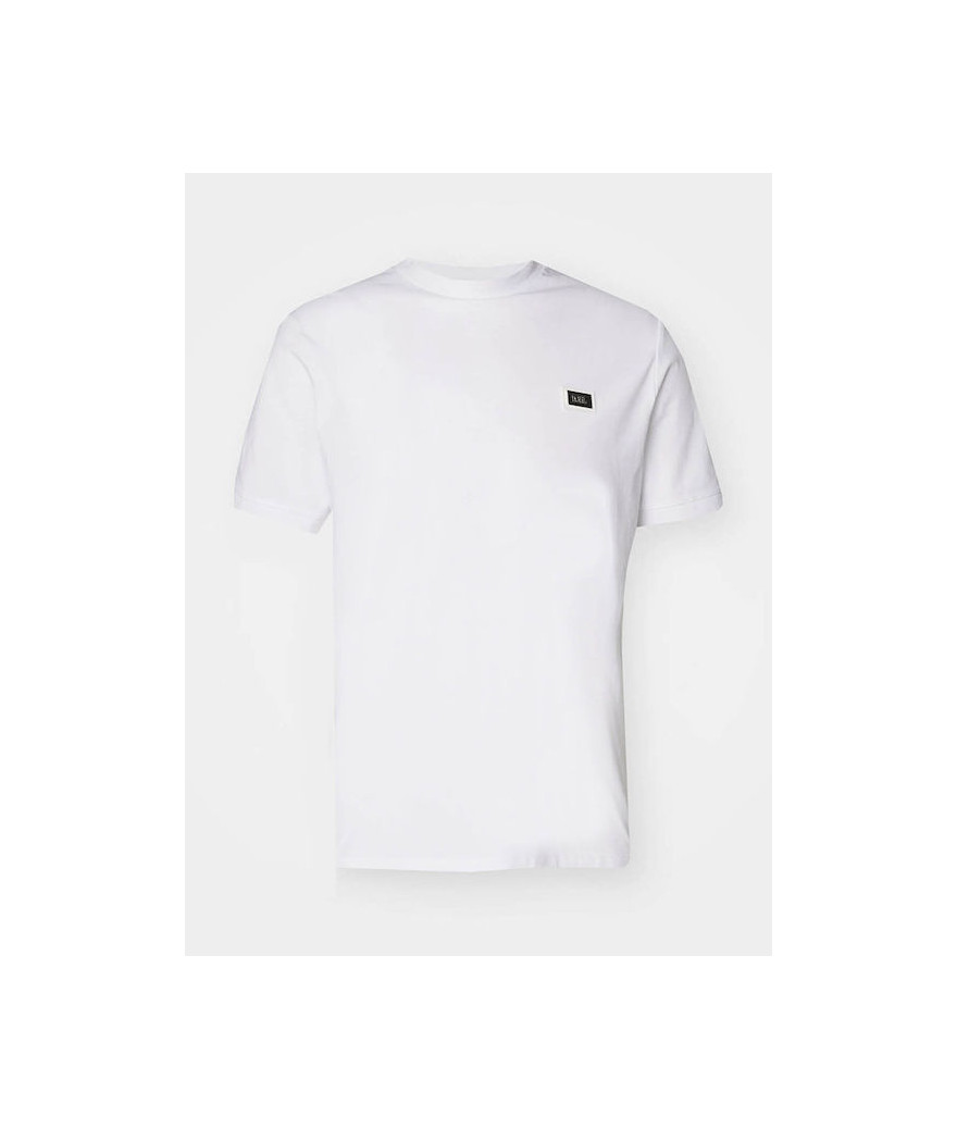 755022-542221-10
 Karl Lagerfeld
  Blanc
  T-Shirt
   Tissu principal: 95% coton, 5% élasthanne
. Coupe : Regular .             