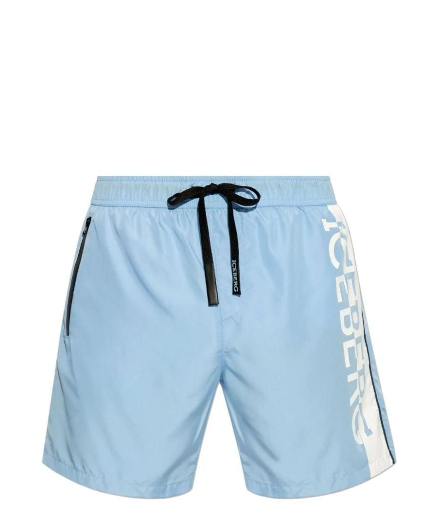 ICE4MBM09-BLUE
  Iceberg
  Bleu
  Short
   Tissu principal: 100% Polyester
. Coupe : Regular .                . Coupe :