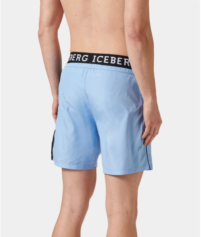 ICE4MBM07-BLUE
  Iceberg
  Bleu
  Short
   Tissu principal: 100% Polyester
. Coupe : Regular .                . Coupe :