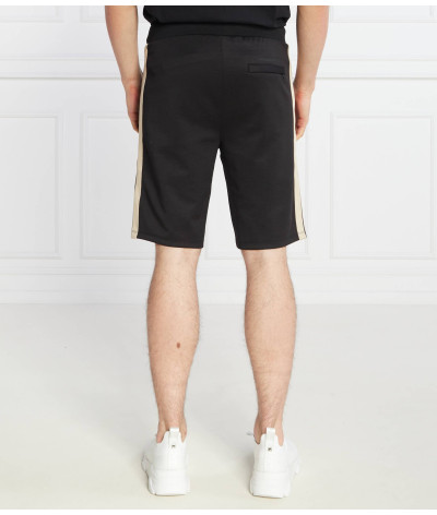 705408-533905-990
  Karl Lagerfeld
  Noir
  Short
  Tissu principal: 52% Cotton, 48% Polyester
. Coupe : Regular .              