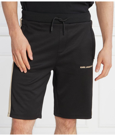 705408-533905-990
  Karl Lagerfeld
  Noir
  Short
  Tissu principal: 52% Cotton, 48% Polyester
. Coupe : Regular .              