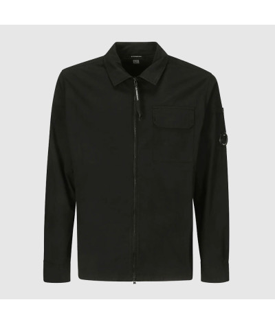 17CMOS124A-110143G-999
  C.P. Company
   Noir
  Veste
 Tissu principal: 100% Cotton
. Coupe : regular                . Coupe :