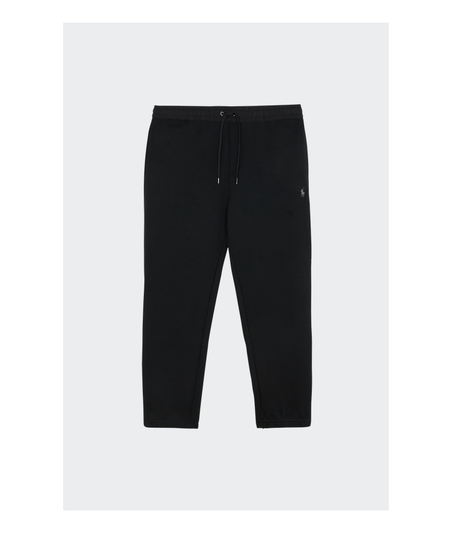 710916653004
    Ralph Lauren
  Noir
  Jogging
   Tissu principal: 66 % Coton, 34 % Polyester
. Coupe : Regular .               