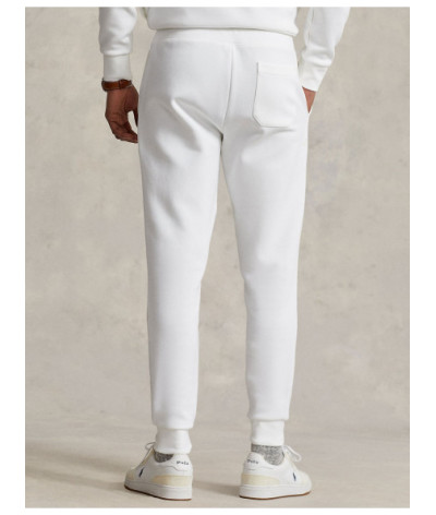 710881518008
    Ralph Lauren
  Blanc
  Jogging
   Tissu principal: 66 % Coton, 34 % Polyester
. Coupe : Regular .. Coupe :