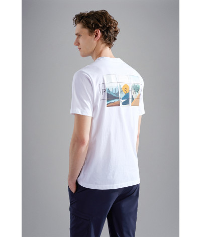 14311625-010
  Paul &amp; Shark
   Blanc
  T-Shirt
  Tissu principal: 100 % Cotton
. Coupe : regular                . Coupe :