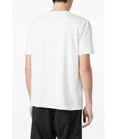 F071 - 6327 - 1111
  Iceberg
   Blanc
  T-Shirt
  Tissu principal: 100% Cotton
. Coupe : regular                . Coupe :