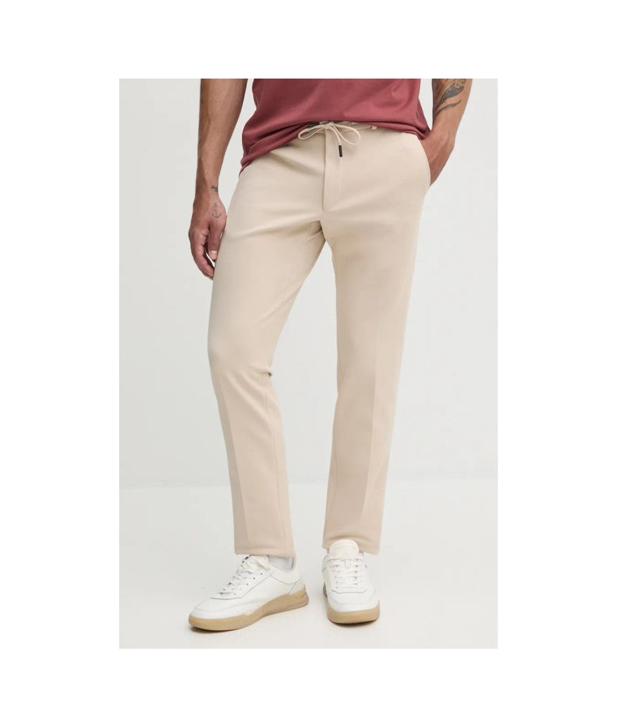 255056-544035-60
  Karl Lagerfeld
   Beige
  Pantalon
  Tissu principal: 87% Polyester, 13% élasthanne
. Coupe : regular        