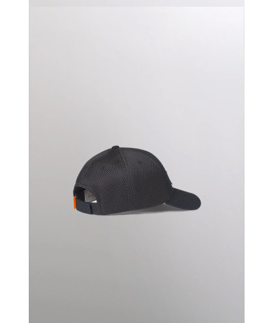 H24BILLYSTAR -BLACK
  Gertrude
  Noir
  Casquette
    Tissu principal: Polyester (100 %)
. Coupe : Regular Ajustable
- Cet artic