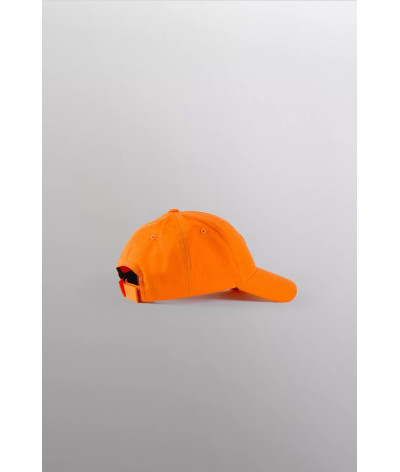 H24BILLYESSENT-ORANGE
  Gertrude
  Orange
  Casquette 
  Tissu principal: Polyester (100 %)
. Coupe : Regular Ajustable
- Cet ar