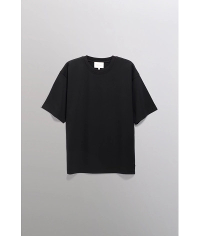 H24HORTON-BLACK
  Gertrude
  Noir
  T-Shirt ample à manches courtes tombantes
  Tissu principal: Nylon (42%), Rayon (49%), Elast