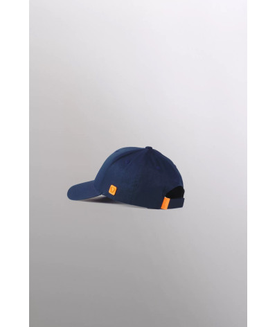 H24BILLYESSENT-MARINE
  Gertrude
  Menthol
  Casquette 
  Tissu principal: Polyester (100 %)
. Coupe : Regular Ajustable
- Cet a