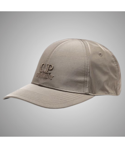 17CMAC147A-005904A-359
  C.P. Company
   Kaki
  Casquette Réglable   
Tissu principal : 100 % Polyester